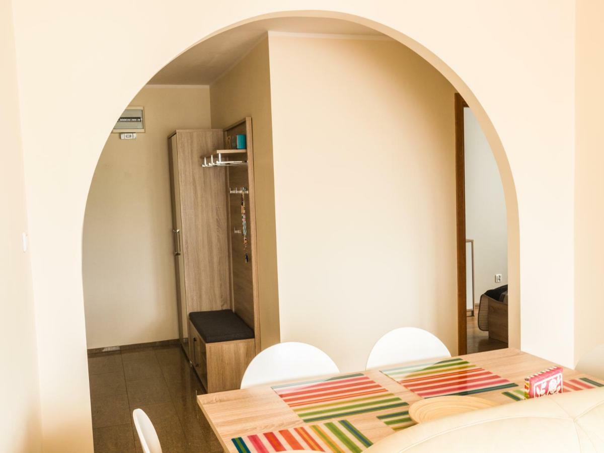 Apartament Plaza48 Danzica Esterno foto